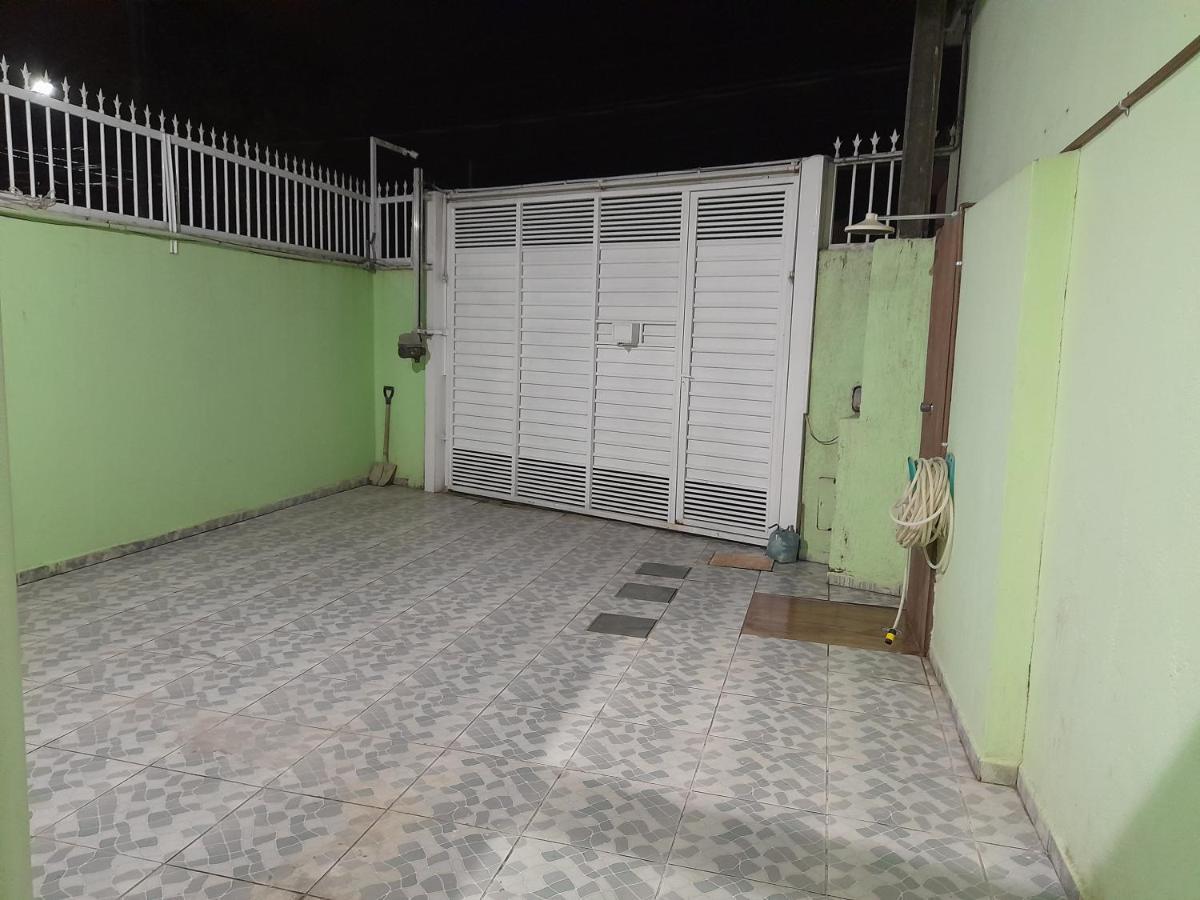 Casa Linda E Aconchegante Com Piscina -Aquecimento Solar O Ano Todo Perto Da Praia 프라이아 그란데 외부 사진